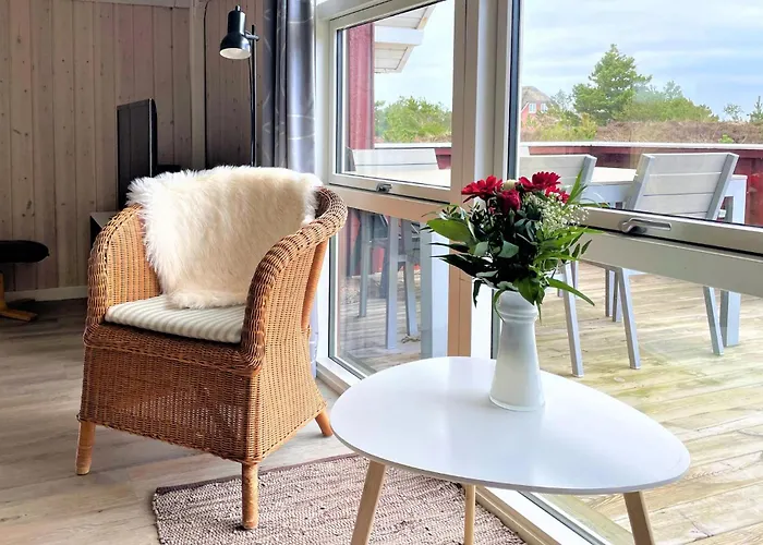 3 Bedroom Beautiful In Feriehus Blåvand