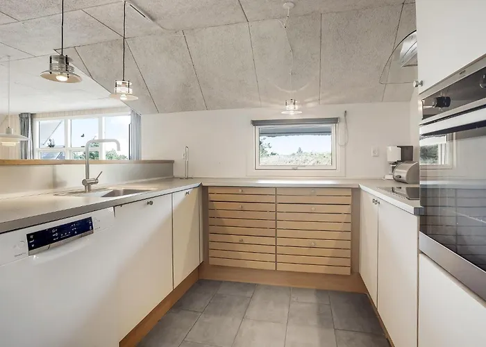 Feriehus 3 Bedroom Beautiful In