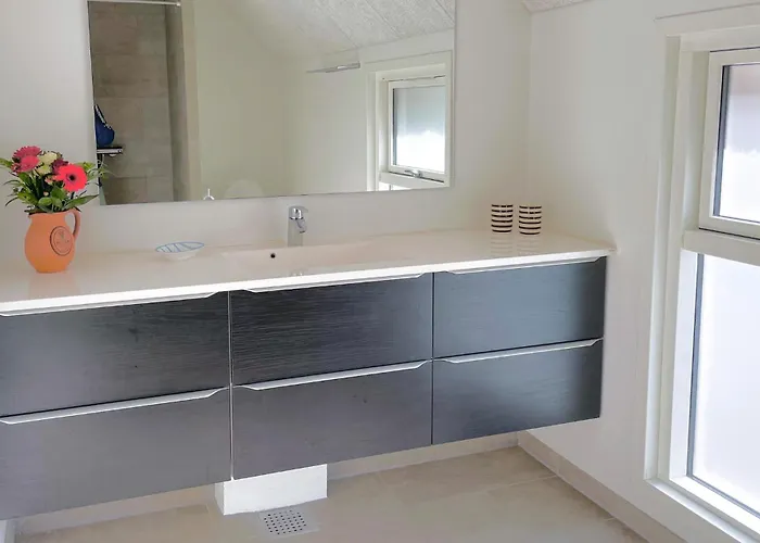 3 Bedroom Beautiful In *