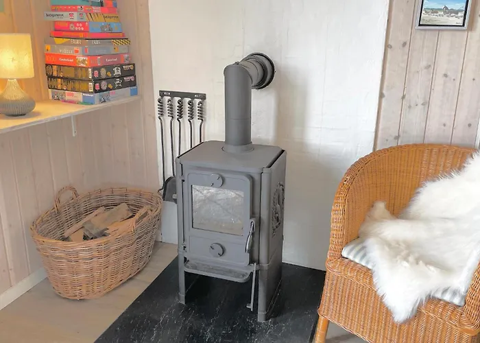 3 Bedroom Beautiful In Feriehus *