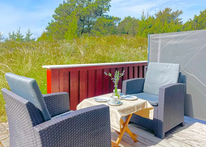 3 Bedroom Beautiful In Feriehus Blåvand
